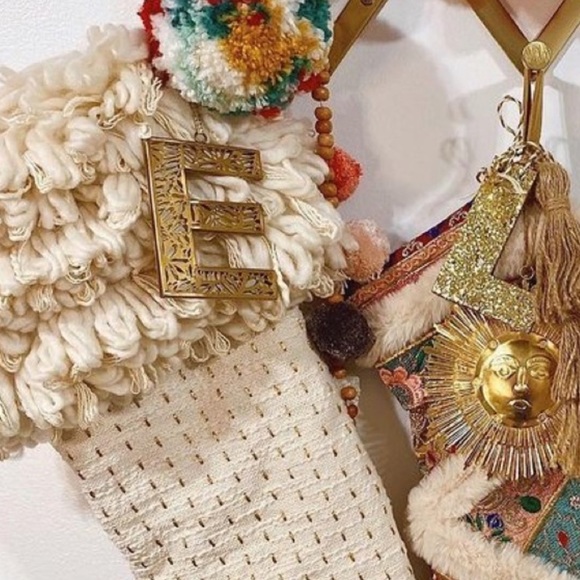 ❤️… Anthropologie Monogram Mirror B Christmas Ornaments - Picture 5 of 5